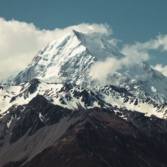 Aoraki Mount Cook peak on private guided tour from Queenstown